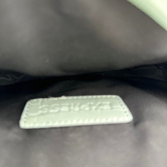 Express O-Ring Handle Crossbody Bag - Picture 6 of 6